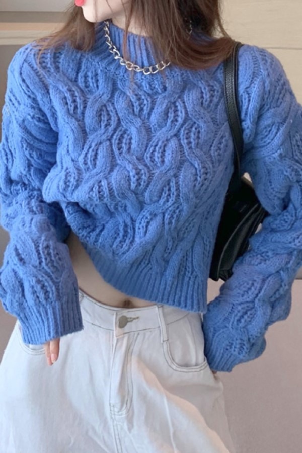 세나 꽈배기 패턴 짜임 긴소매 롱슬리브 하이넥 니트 스웨터