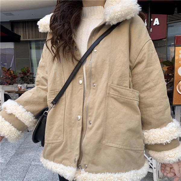 루즈핏 따뜻한면 양털 코트