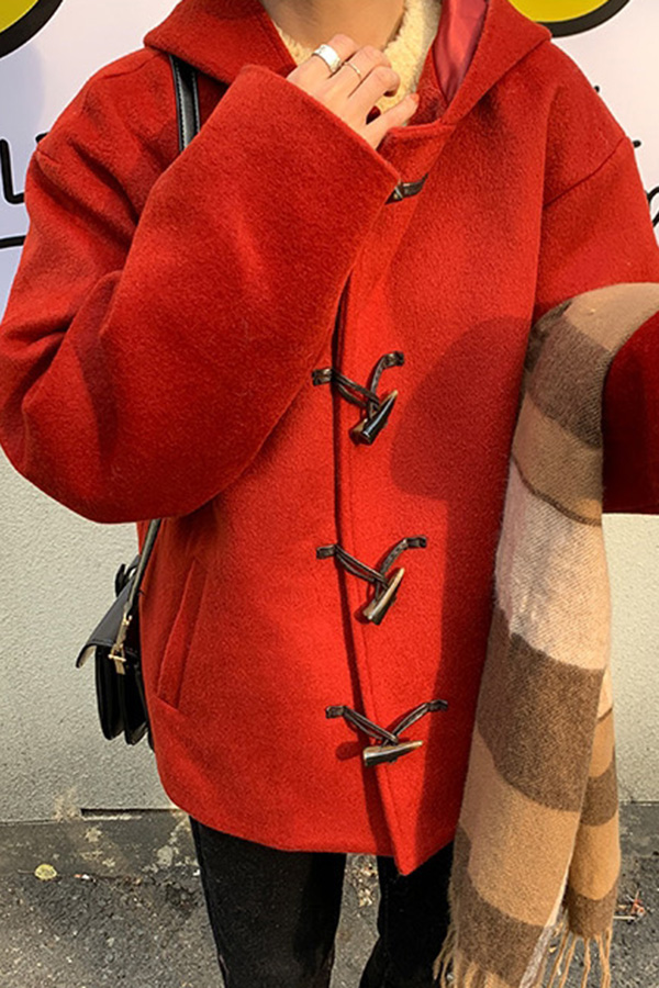 빨강 집중 데일리 후드 숏 떡볶이단추 코트 자켓