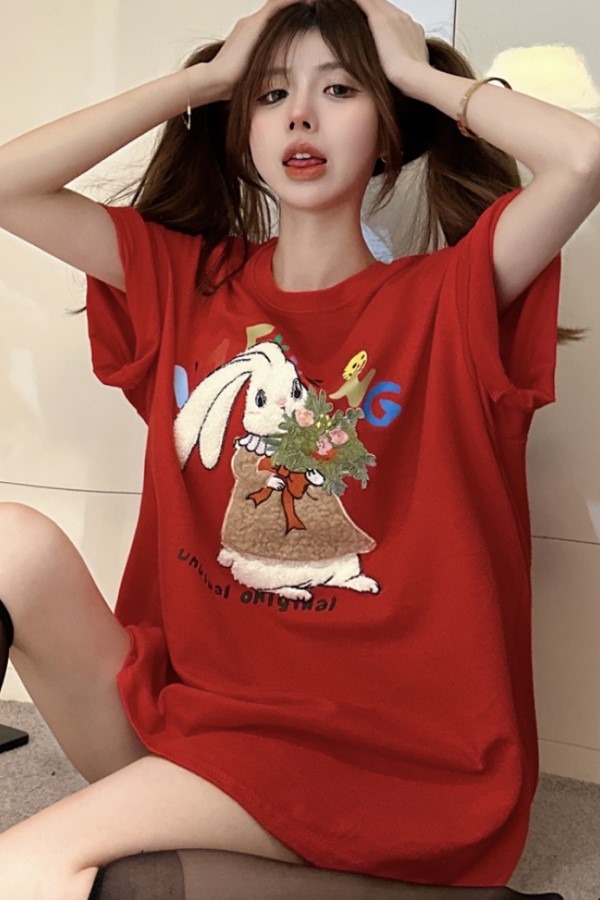 토끼 자수 라운드넥 반팔 루즈핏 티셔츠